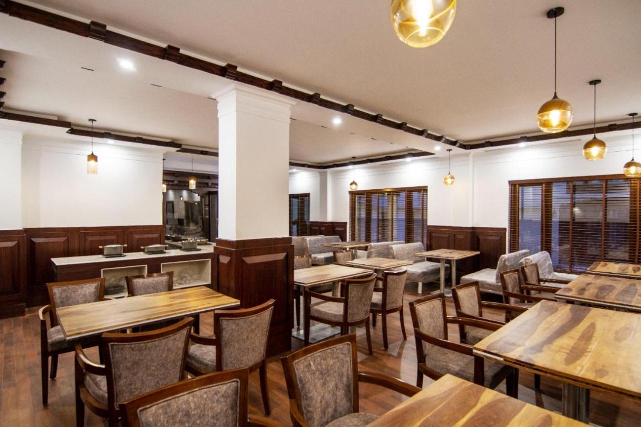Ashoka Ladakh Hotel Leh Buitenkant foto