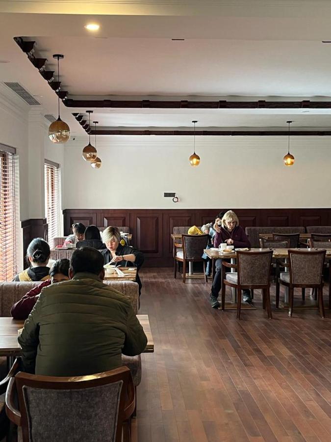 Ashoka Ladakh Hotel Leh Buitenkant foto