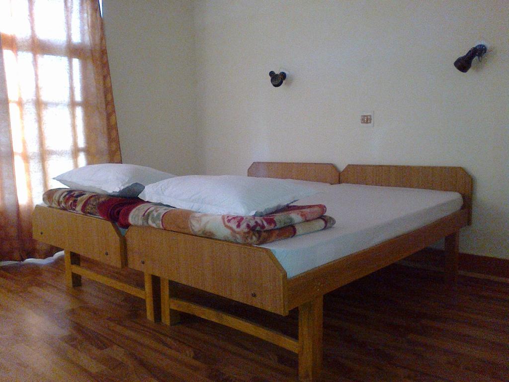 Ashoka Ladakh Hotel Leh Kamer foto